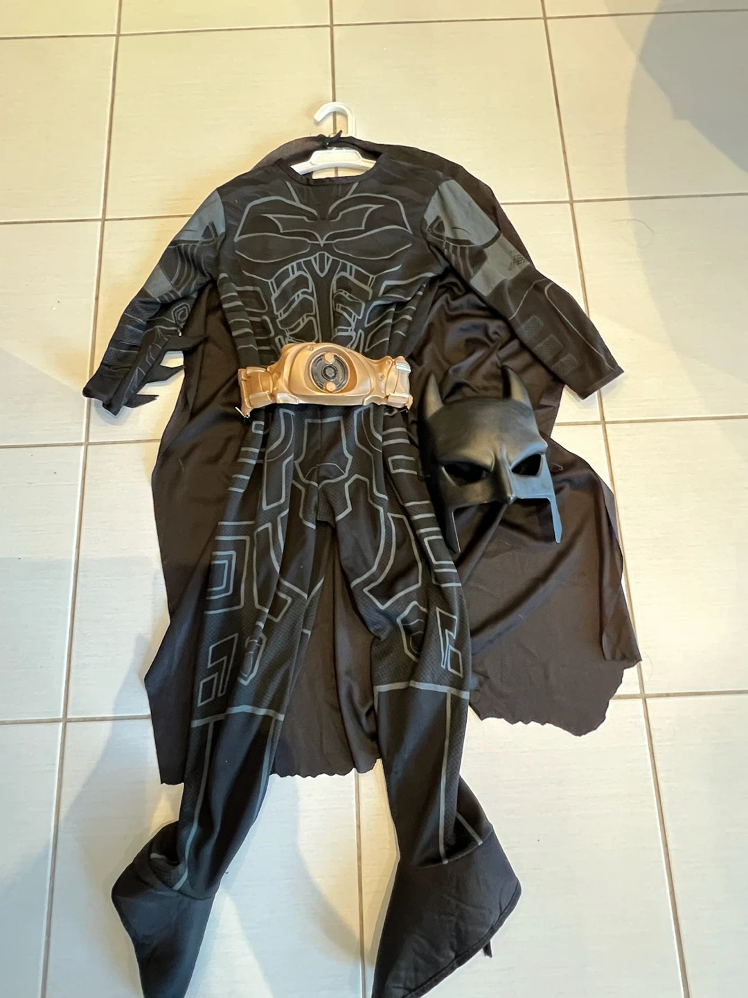 HALLOWEEN Batman Costume with Cape and Mask