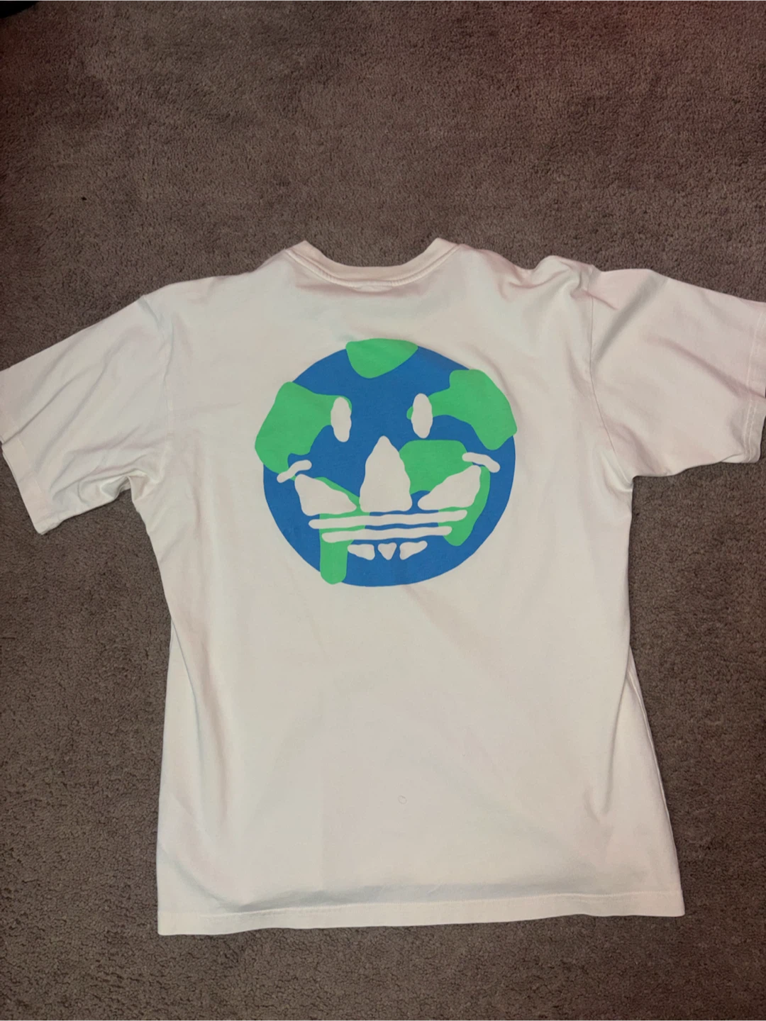 Adidas Originals White T-Shirt with Earth Graphic - Size Medium - photo 3