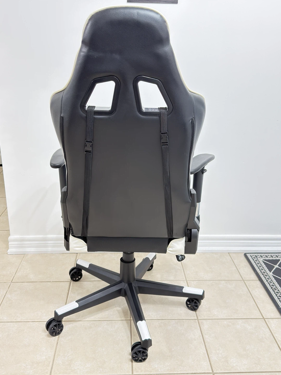 Black and White Gaming Chair - photo 3