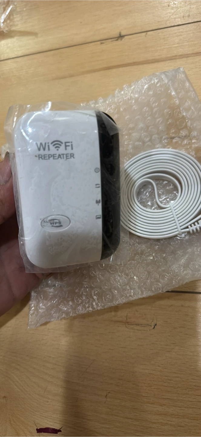 Wi-Fi Repeater with Ethernet Cable