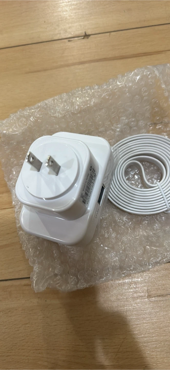 Wi-Fi Repeater with Ethernet Cable - photo 3