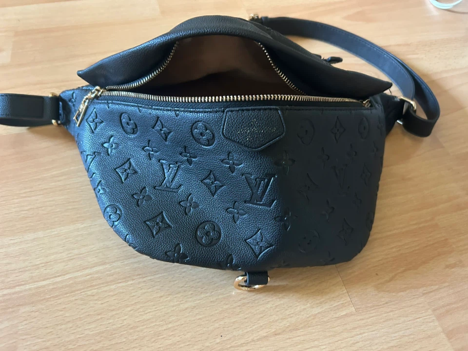 LV Bumbag - photo 2