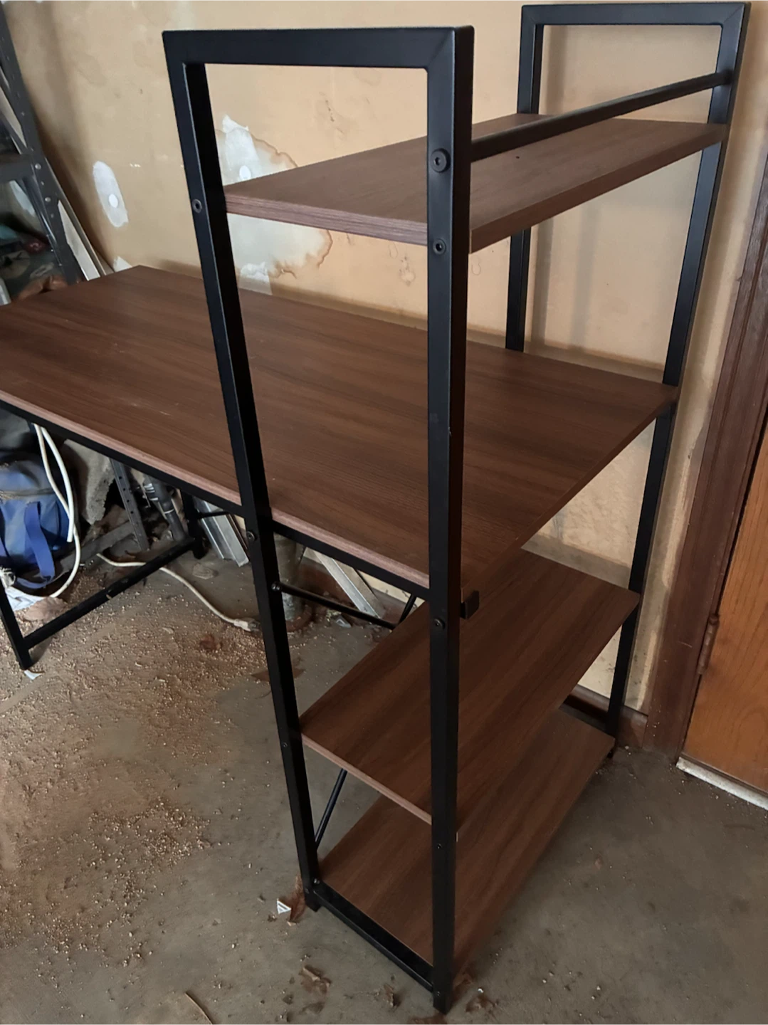 Desk with shelves