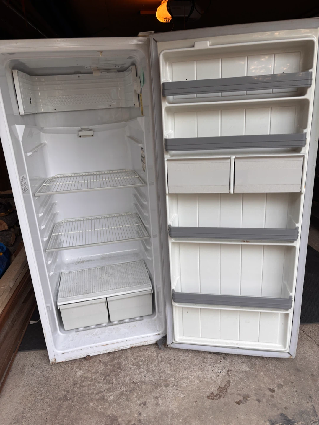 White Refrigerator - photo 3