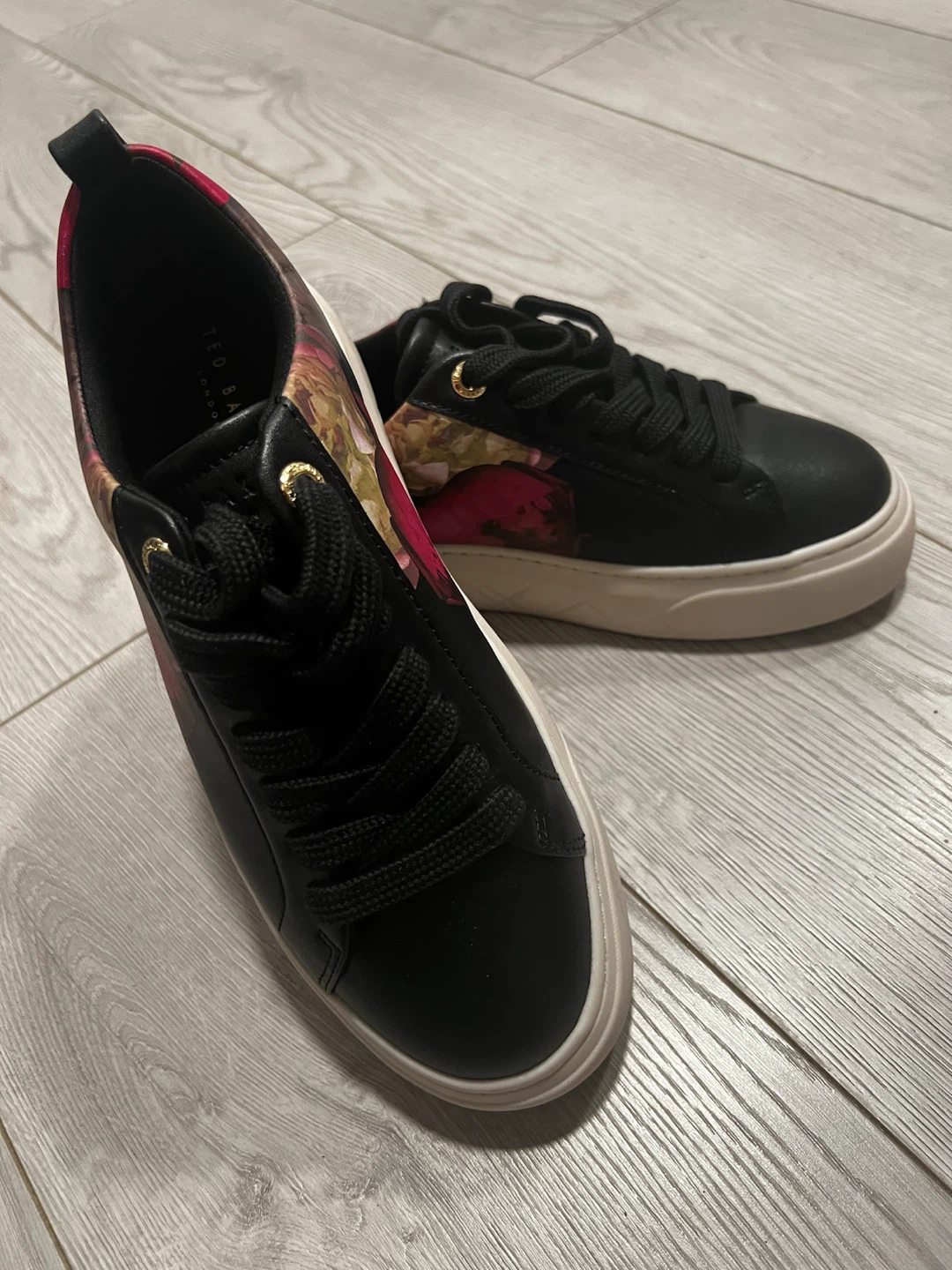 🌺Ted Baker 🌺Women's Sneakers - photo 4