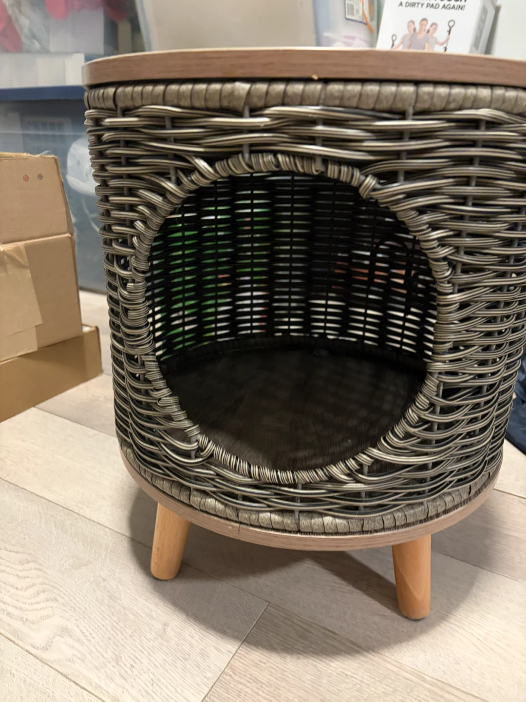 Woven Pet Hideaway Bed