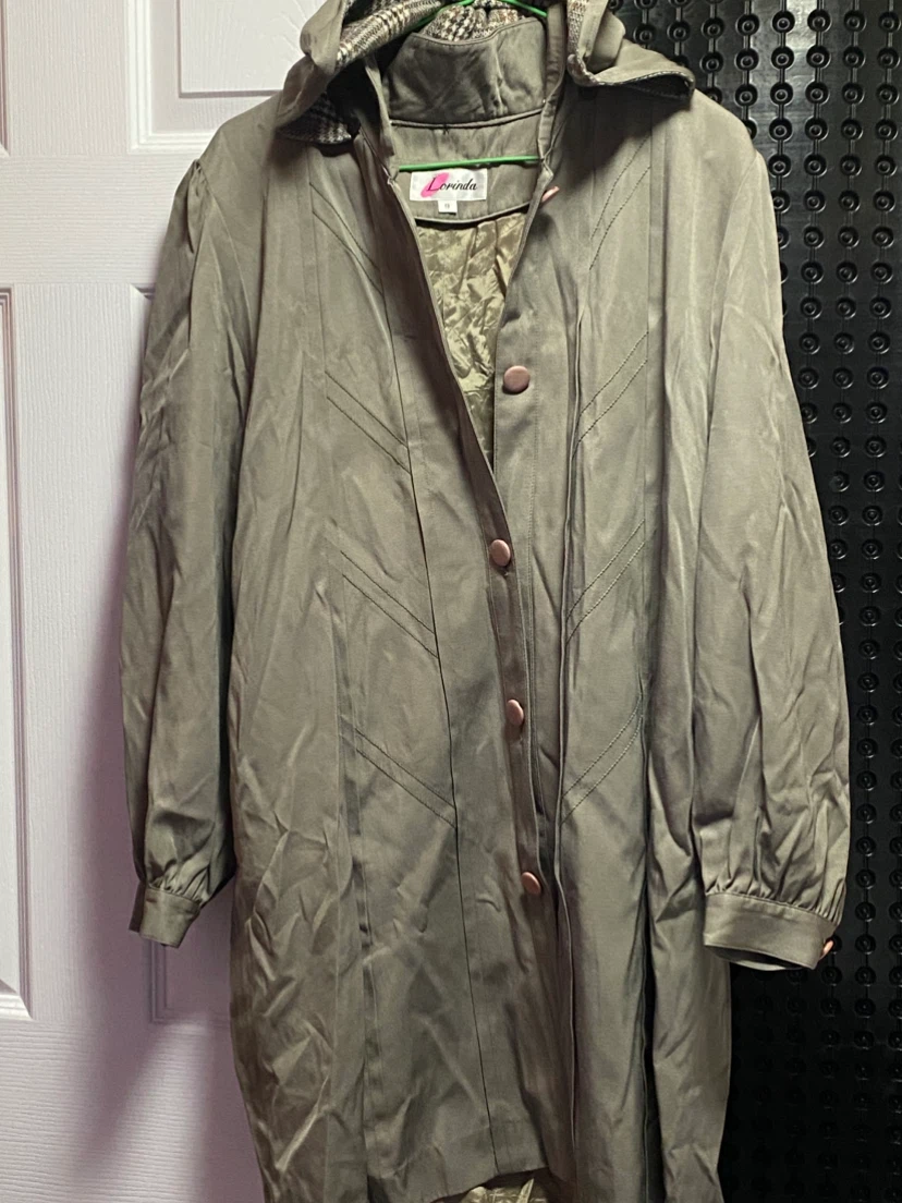 Lorinda Women's Coat Size 9
