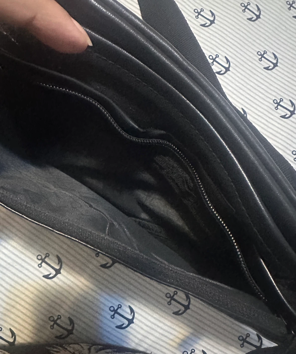 GUCCI Black Leather Belt Bag - photo 3