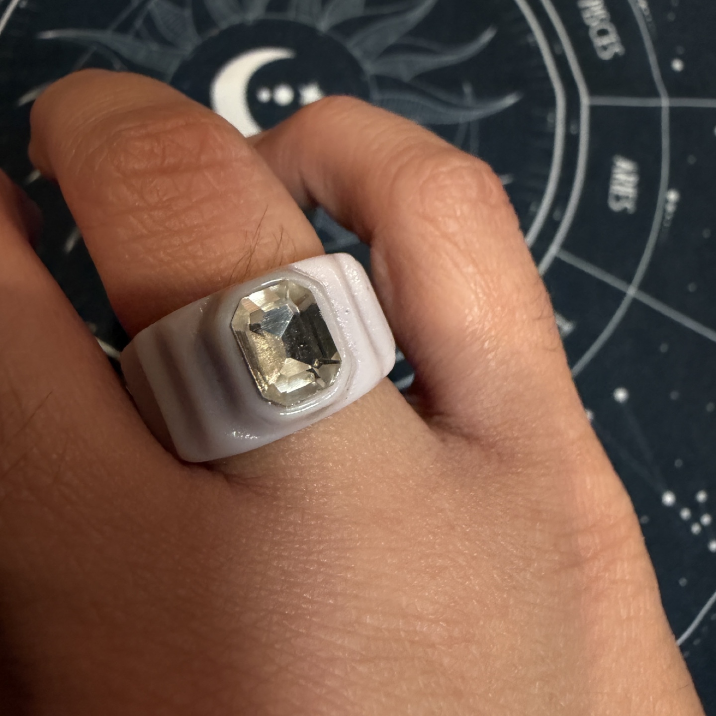 Ring with Clear Rhinestone - Size 7 - photo 3