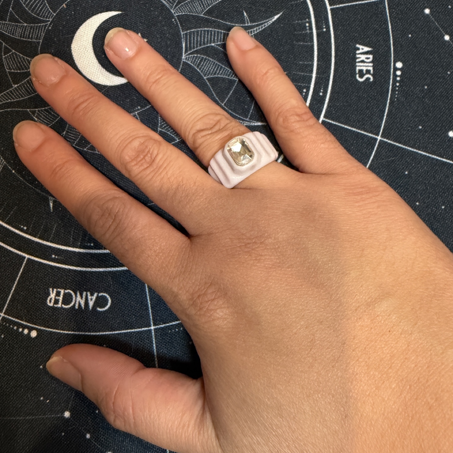 Ring with Clear Rhinestone - Size 7