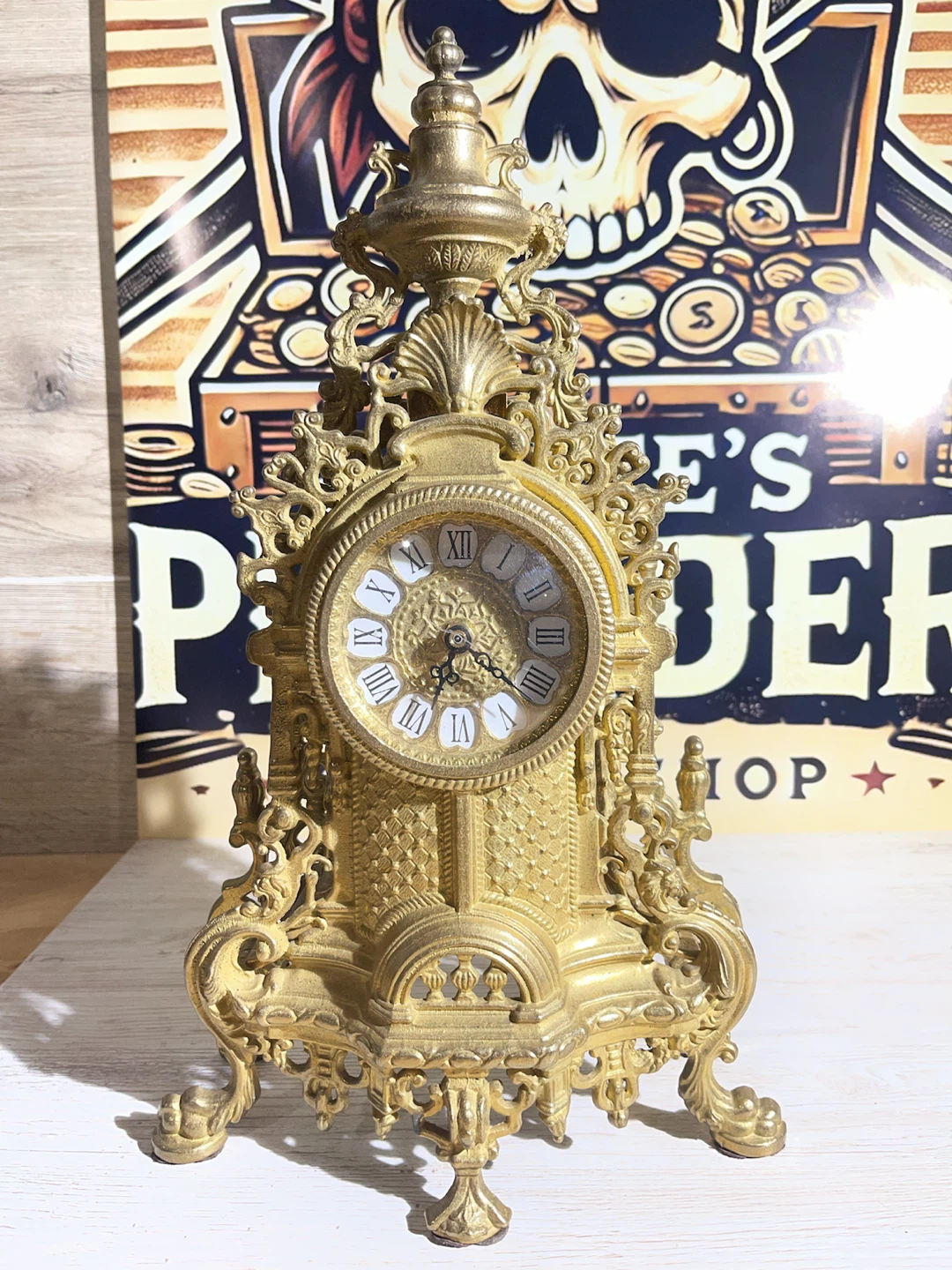 00-297 Antique Brads Ornate Mantel Clock