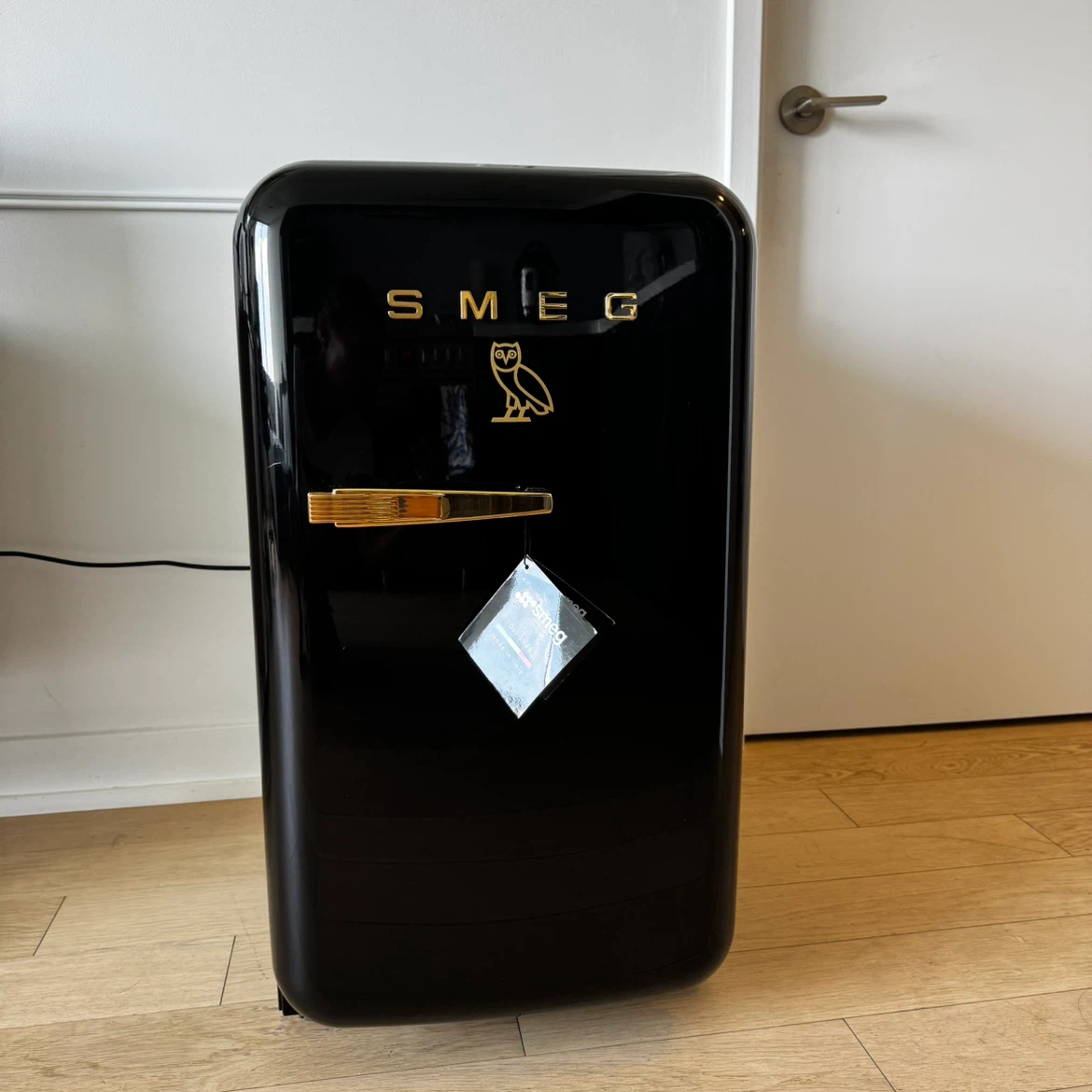 Smeg Mini Fridge - Black