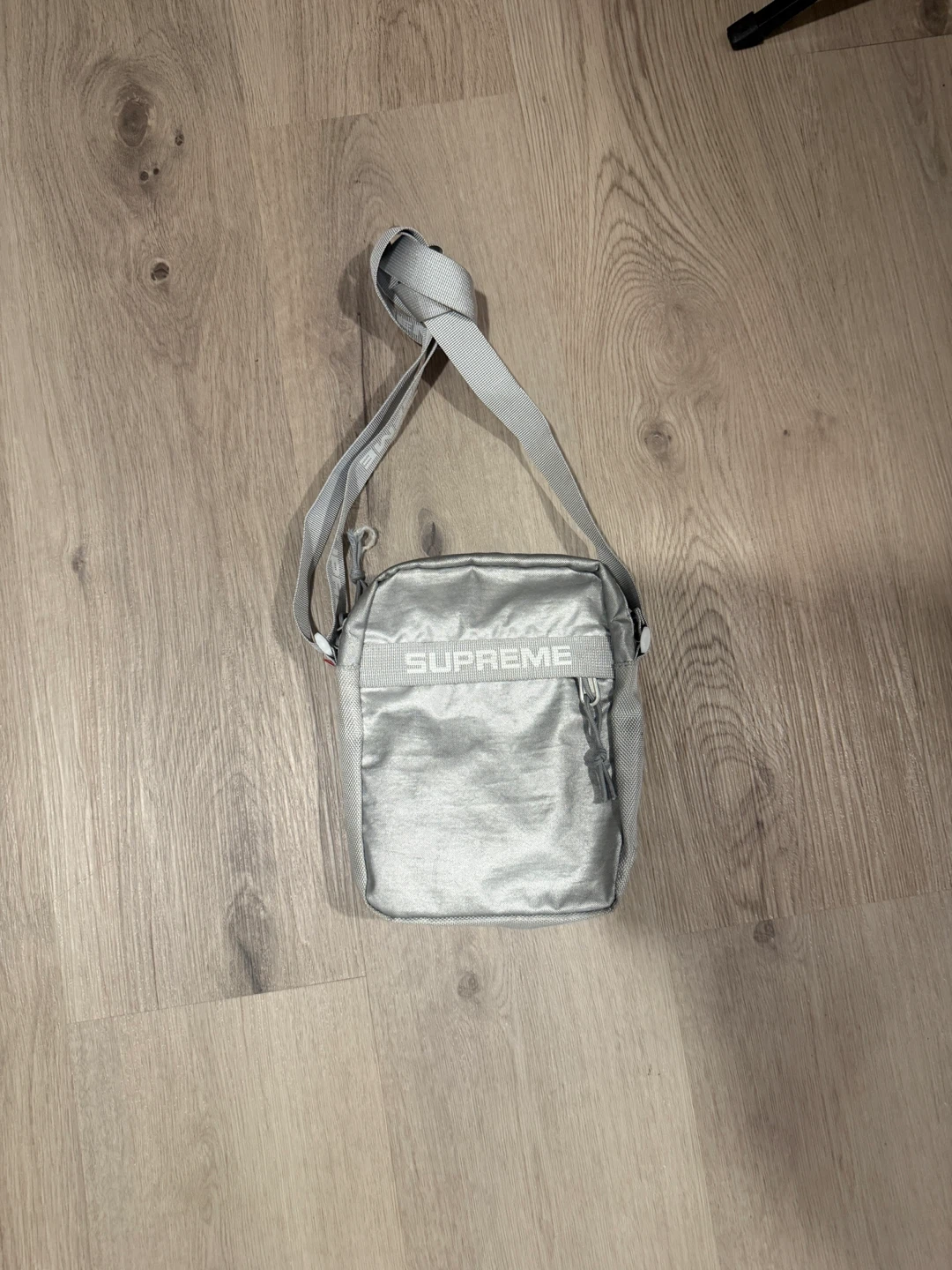 Supreme Shoulder Bag - Silver