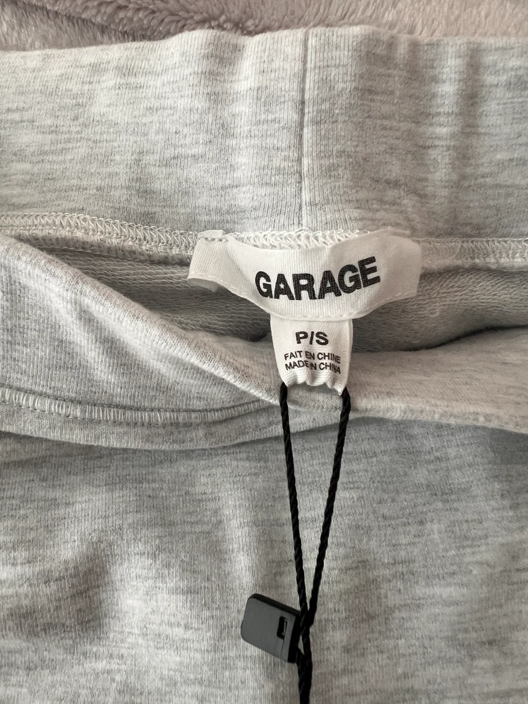 Garage Grey Athletic Capris - photo 4
