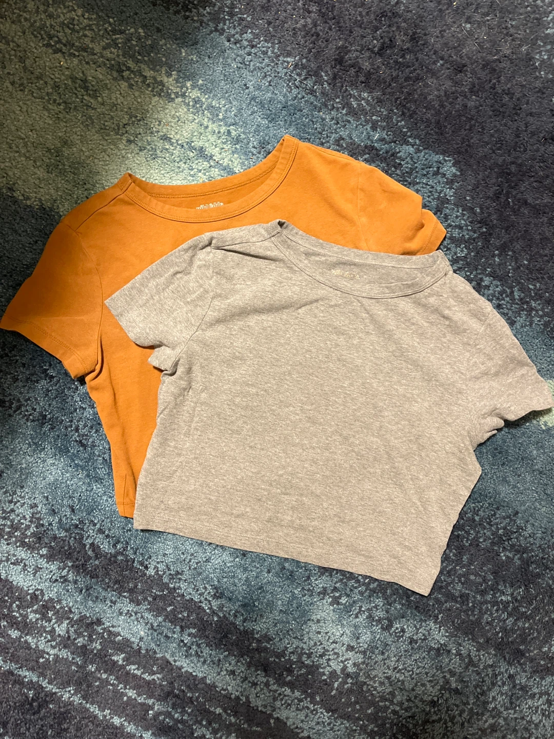 2 Crew Neck T-Shirts