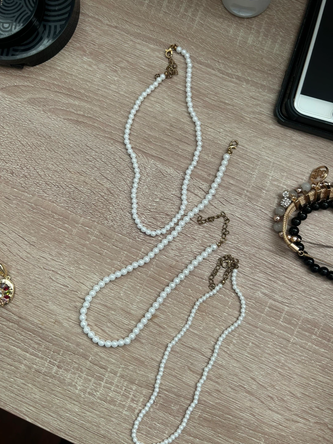 Pearl Necklace, Hoop Earrings & Bracelets Set - photo 3