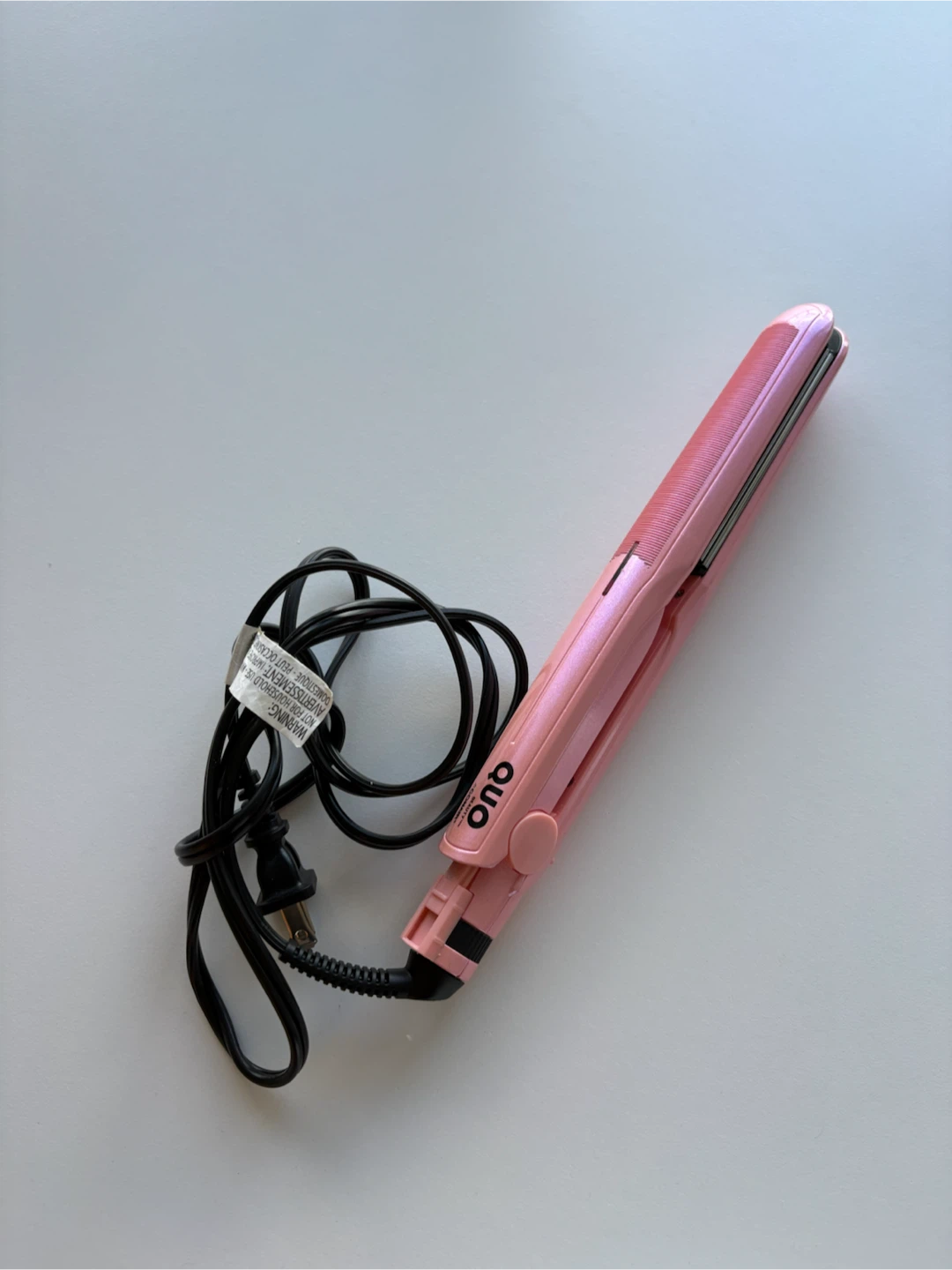 QUO Pink Mini Hair Straightener
