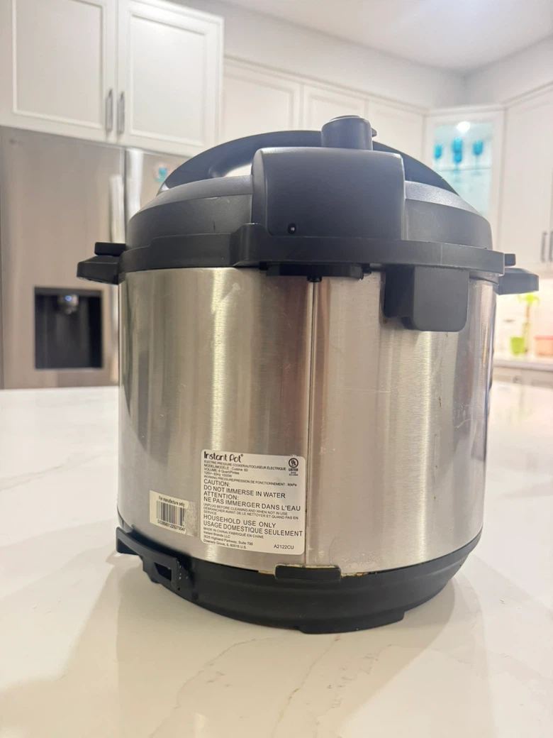 Instant Pot Duo 60 Electric Pressure Cooker- 6 qt - photo 2