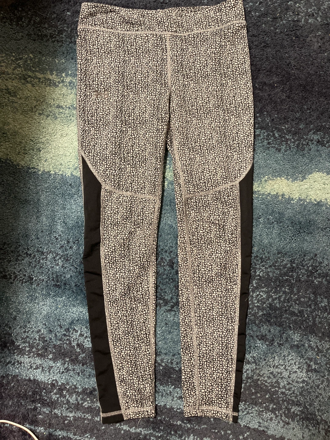 Athletic Leggings with Pattern