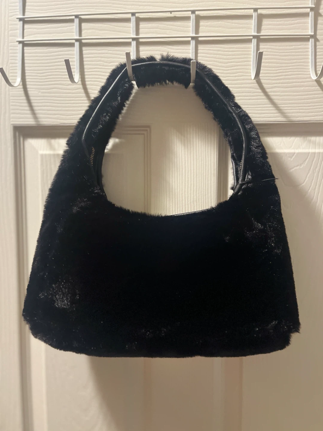 Juicy Couture Black Faux Fur Shoulder Bag - photo 2