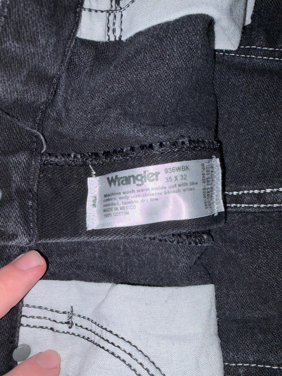 Wrangler Black Jeans 35x32 - photo 2