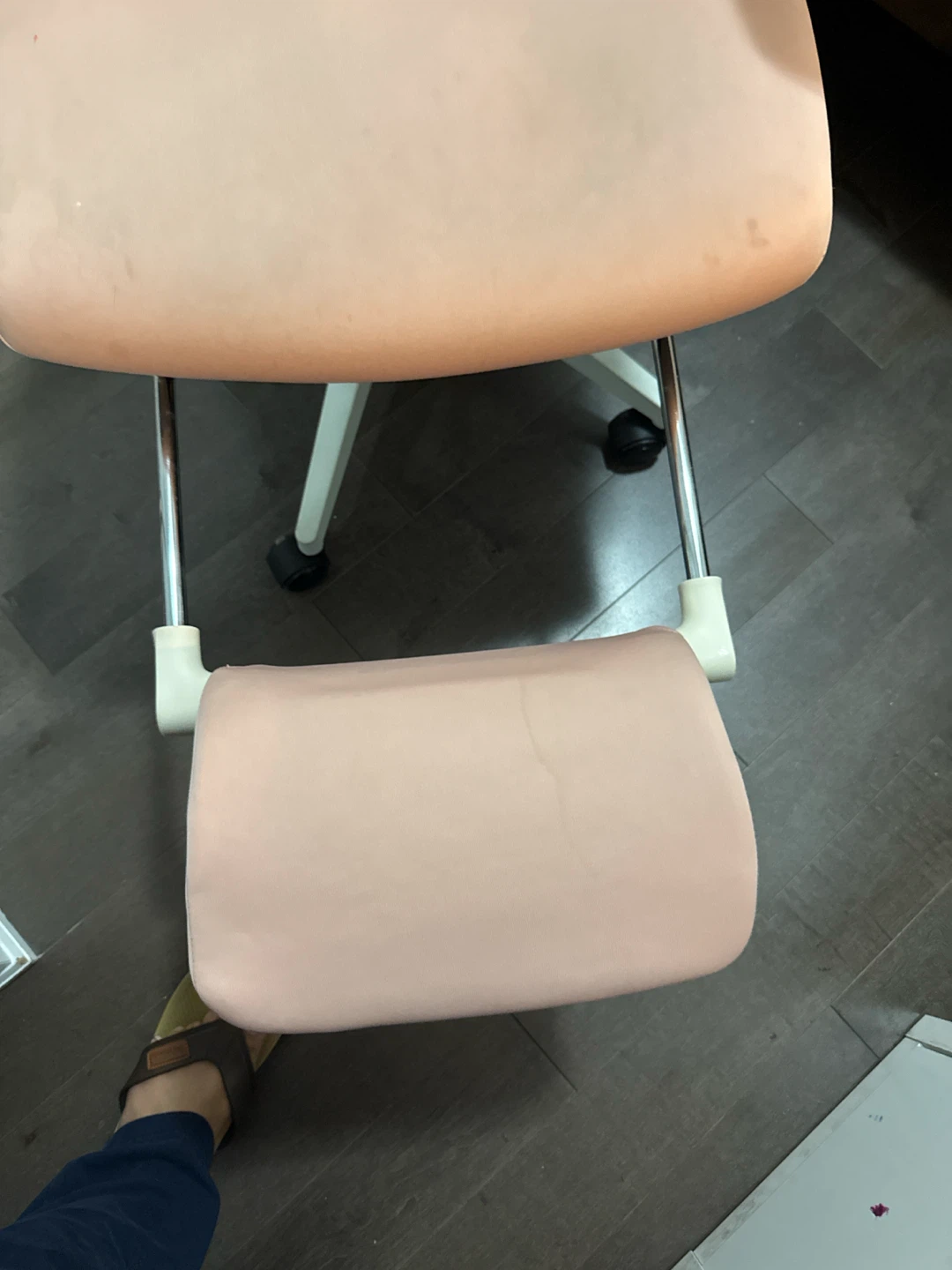 Pink Ergonomic Office Chair with Footrest - photo 2