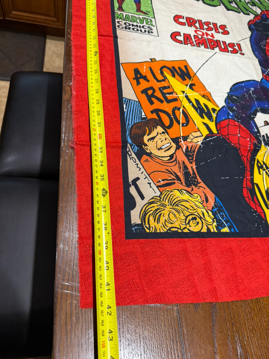 Marvel Comics Spider-Man Fabric Panel - photo 3