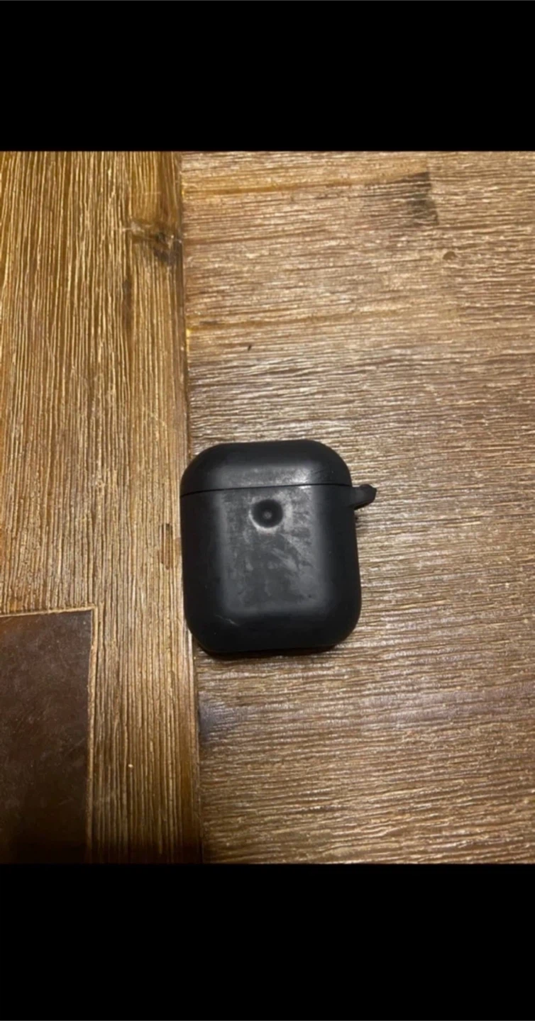 Apple AirPods (2nd generation) - photo 3