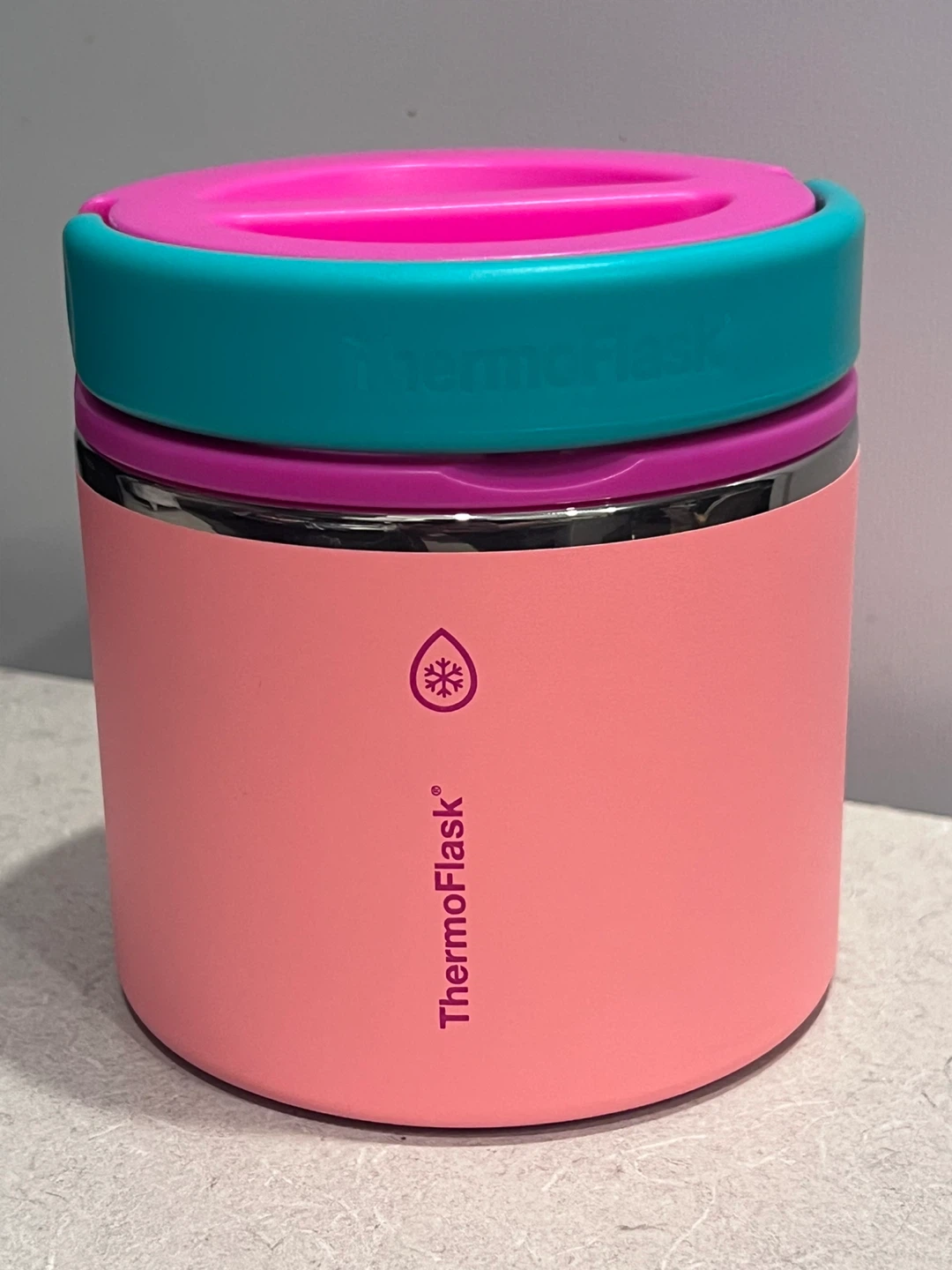 Thermoflask Insulated Food Jar, 591 ml / 20 fl oz. Brand new