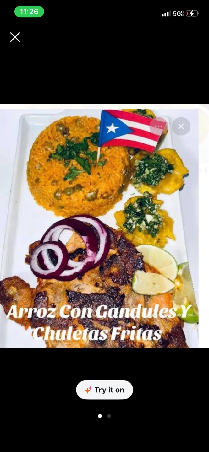 Plates of Puerto Rican Food 🇵🇷