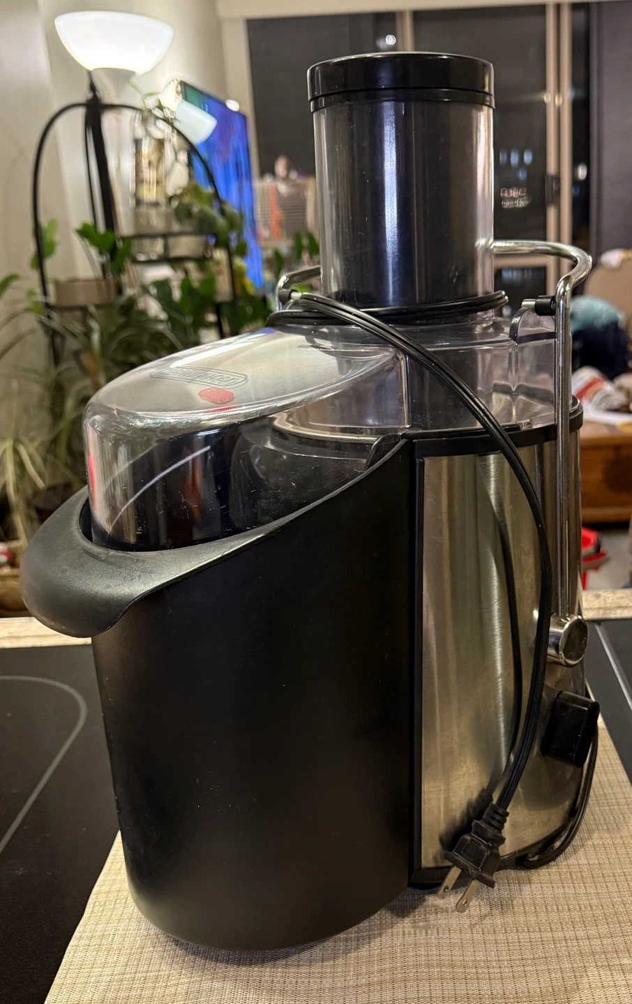Total Juicer Elite Juicer - photo 2