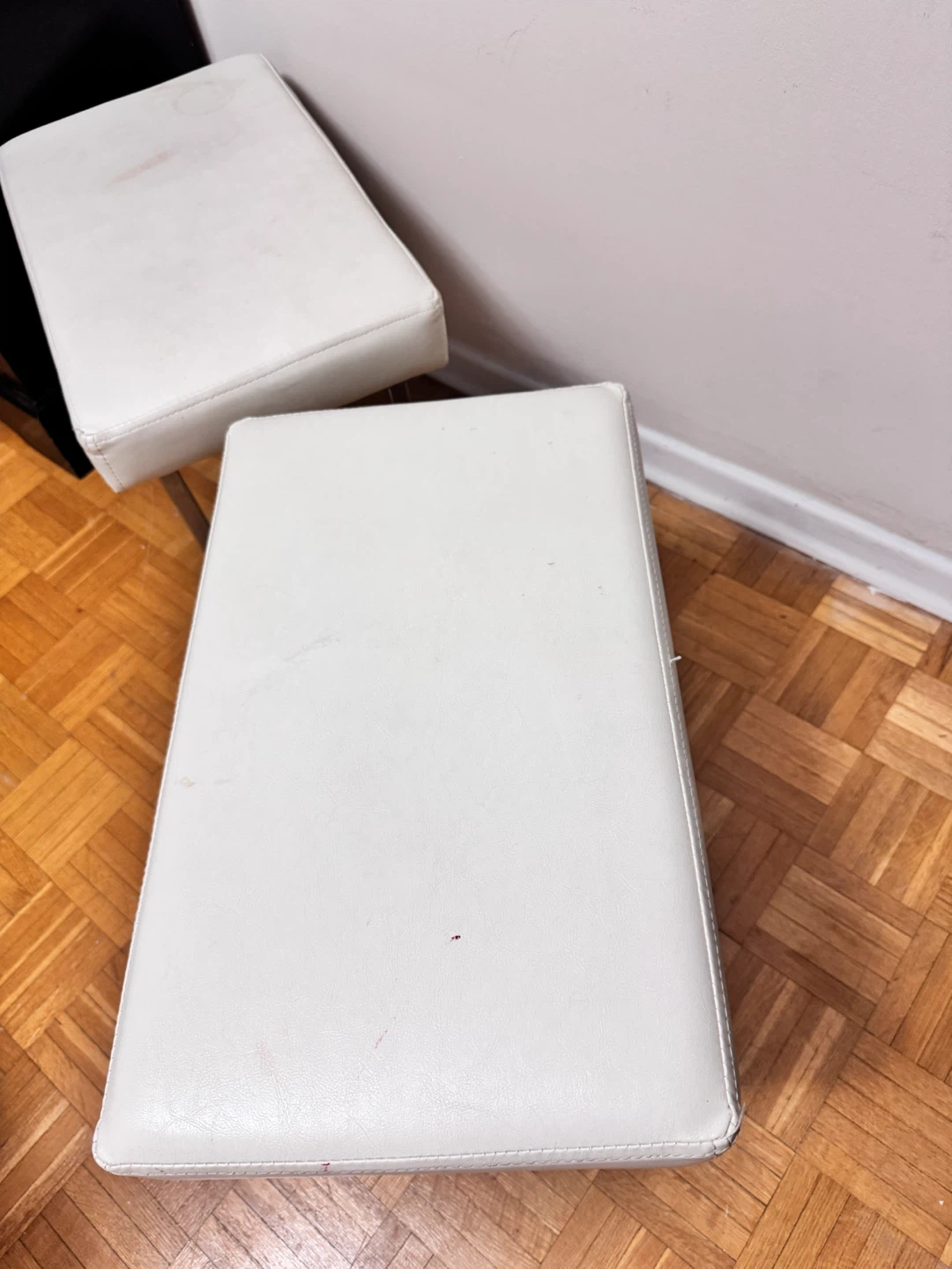 White Faux Leather Ottoman/Bench - photo 2