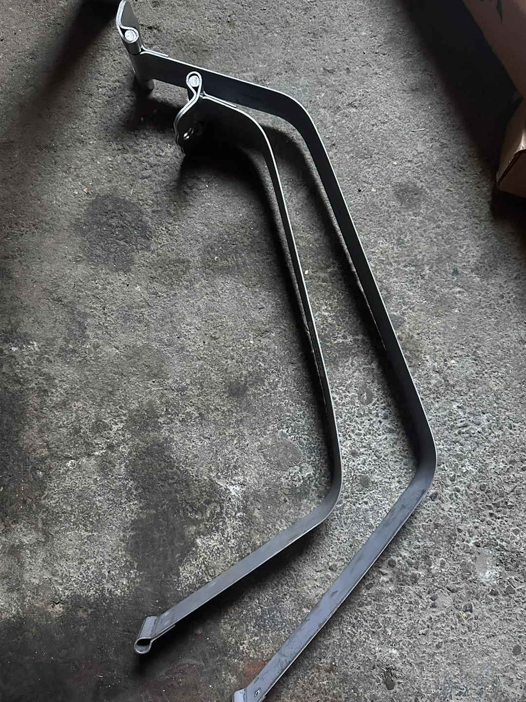 A-Premium Fuel Tank Strap - photo 2