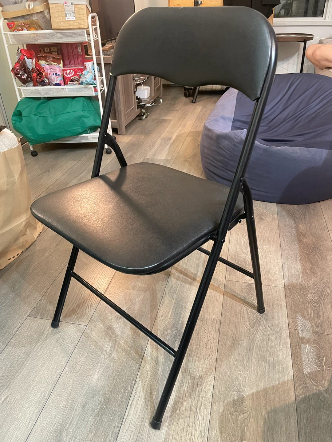 ENDURO Vinyl Folding Chair - photo 2