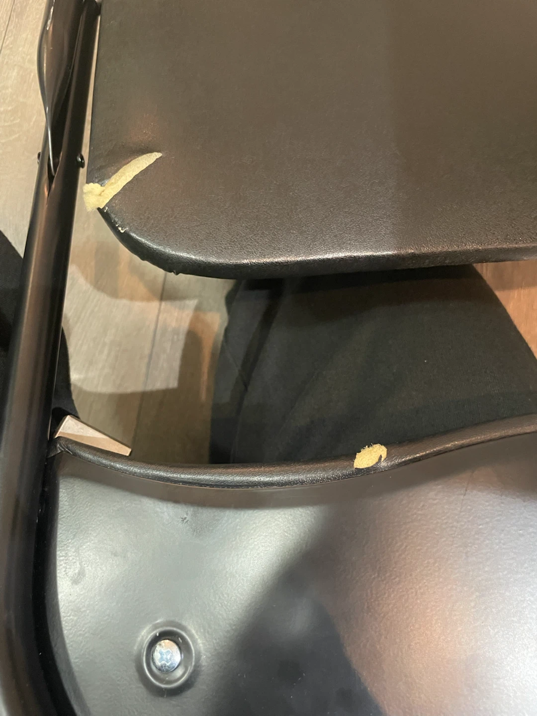 ENDURO Vinyl Folding Chair - photo 5
