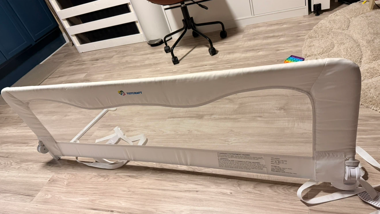 Regalo Baby Bed Rail Guard - photo 2