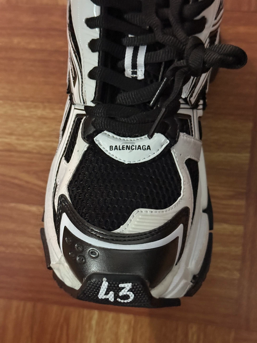 Balenciaga Runner Sneakers - photo 4