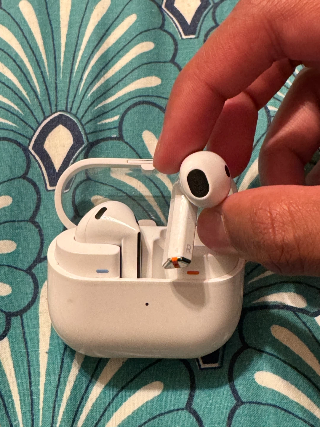 Samsung buds 3 - photo 4