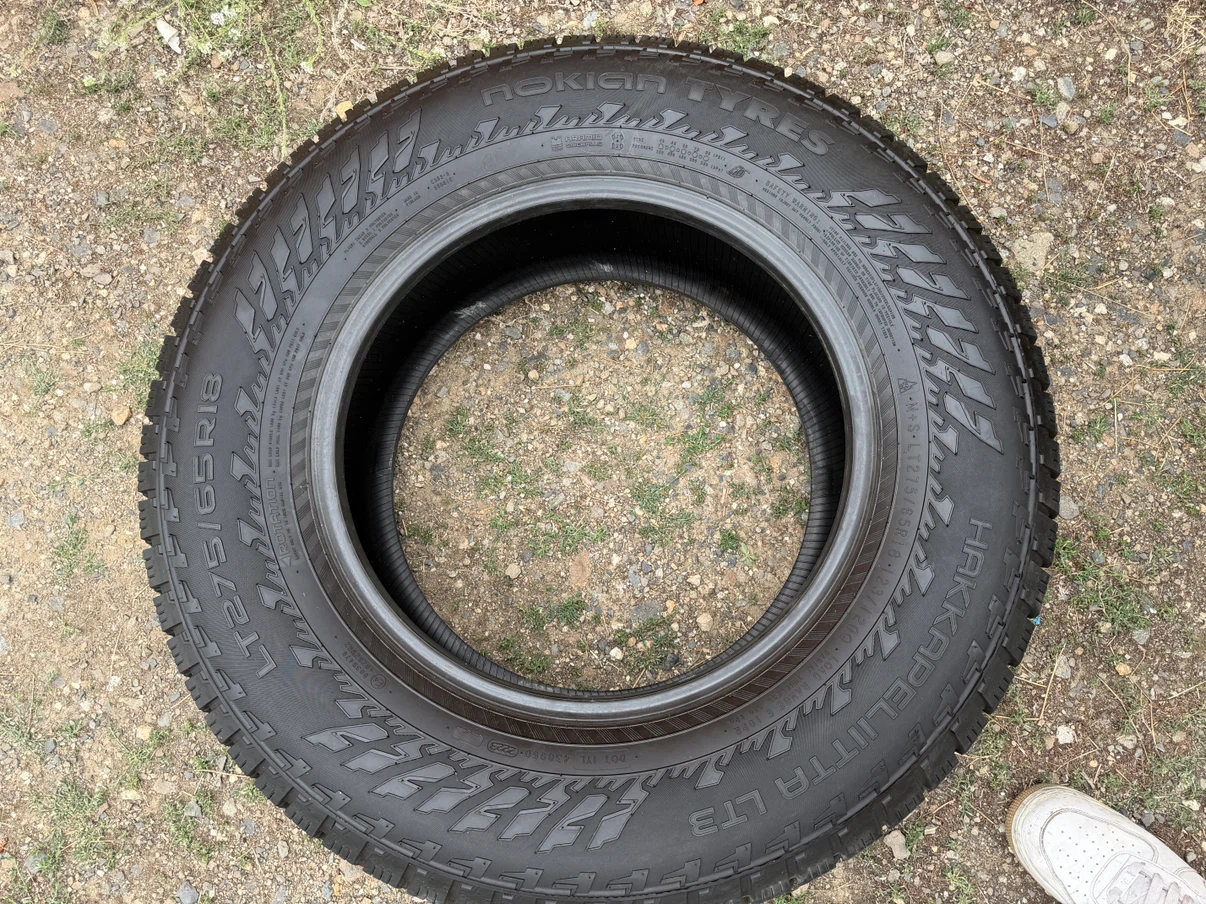 Nokian Hakkapeliitta LT3 Winter Tires - photo 3