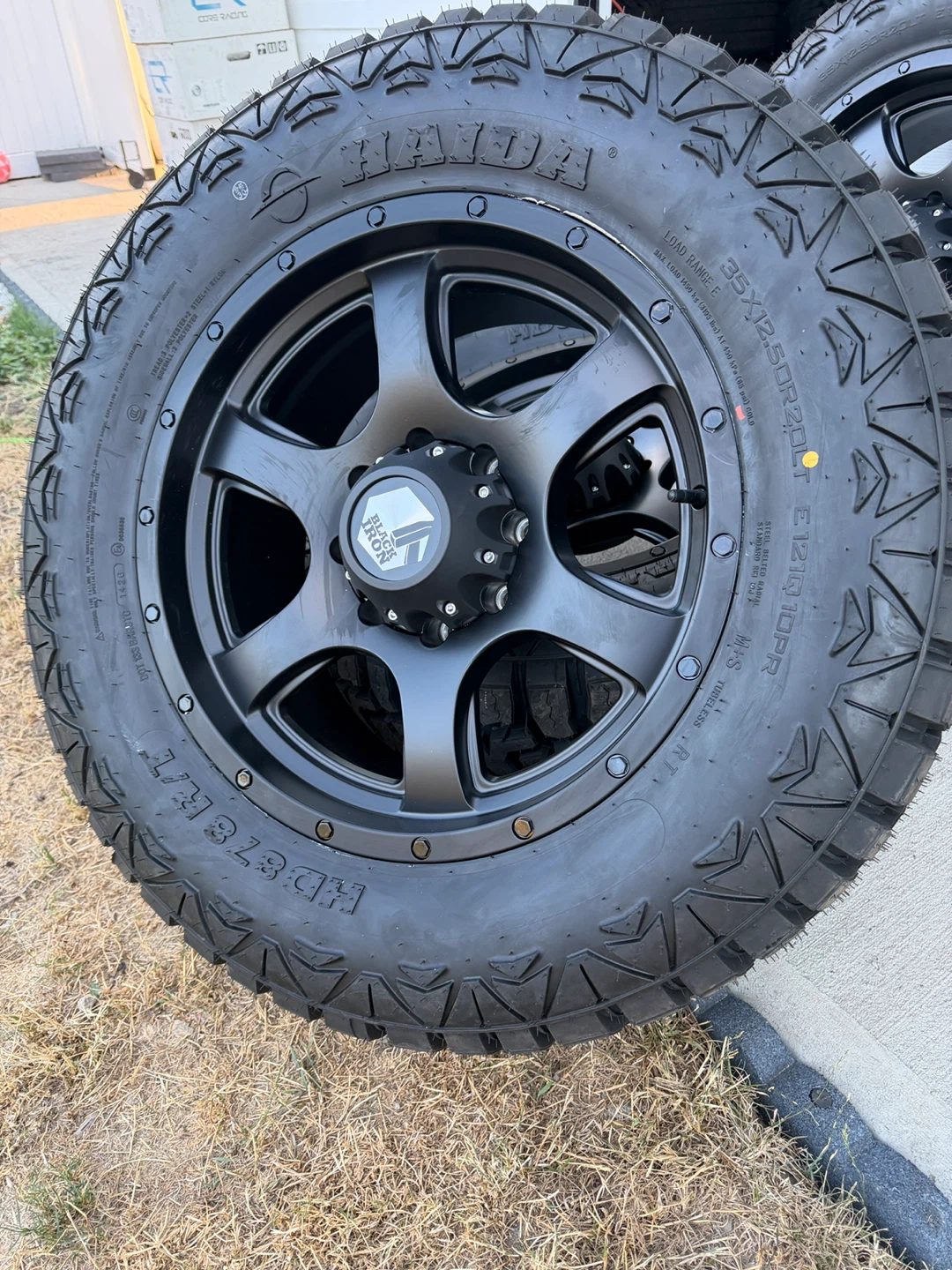 Set of 4 Black Iron Wheels with Haida Tires