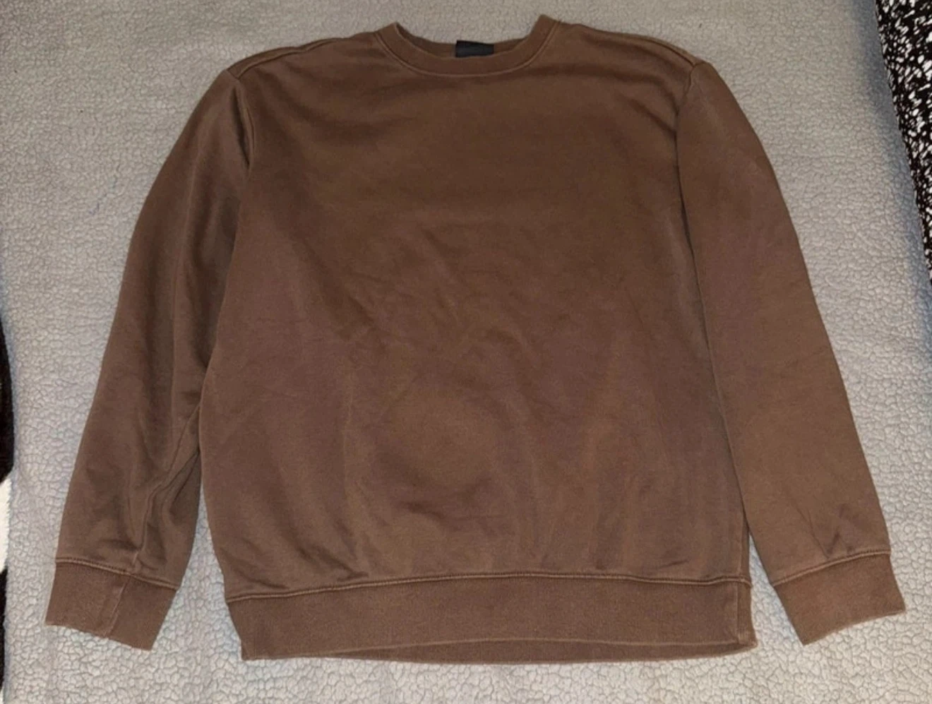 H&M Brown Crewneck Sweatshirt