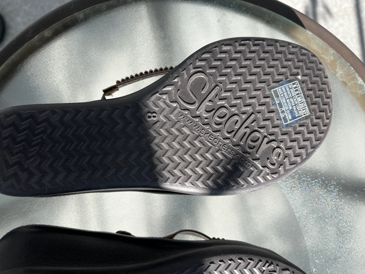 Skechers Wedge Sandals Size 8 - photo 4