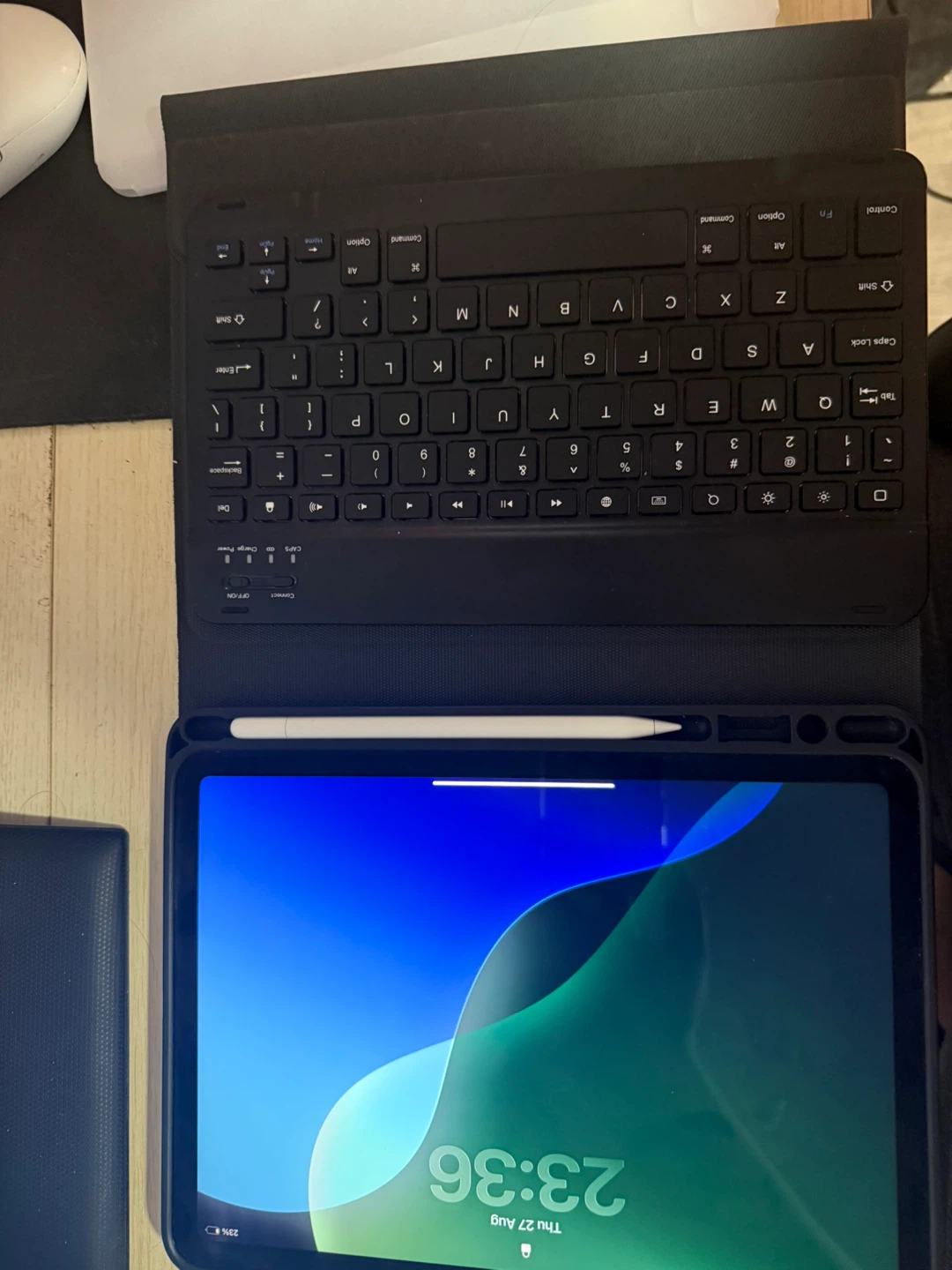 Apple iPad Air with Apple Pencil - photo 2