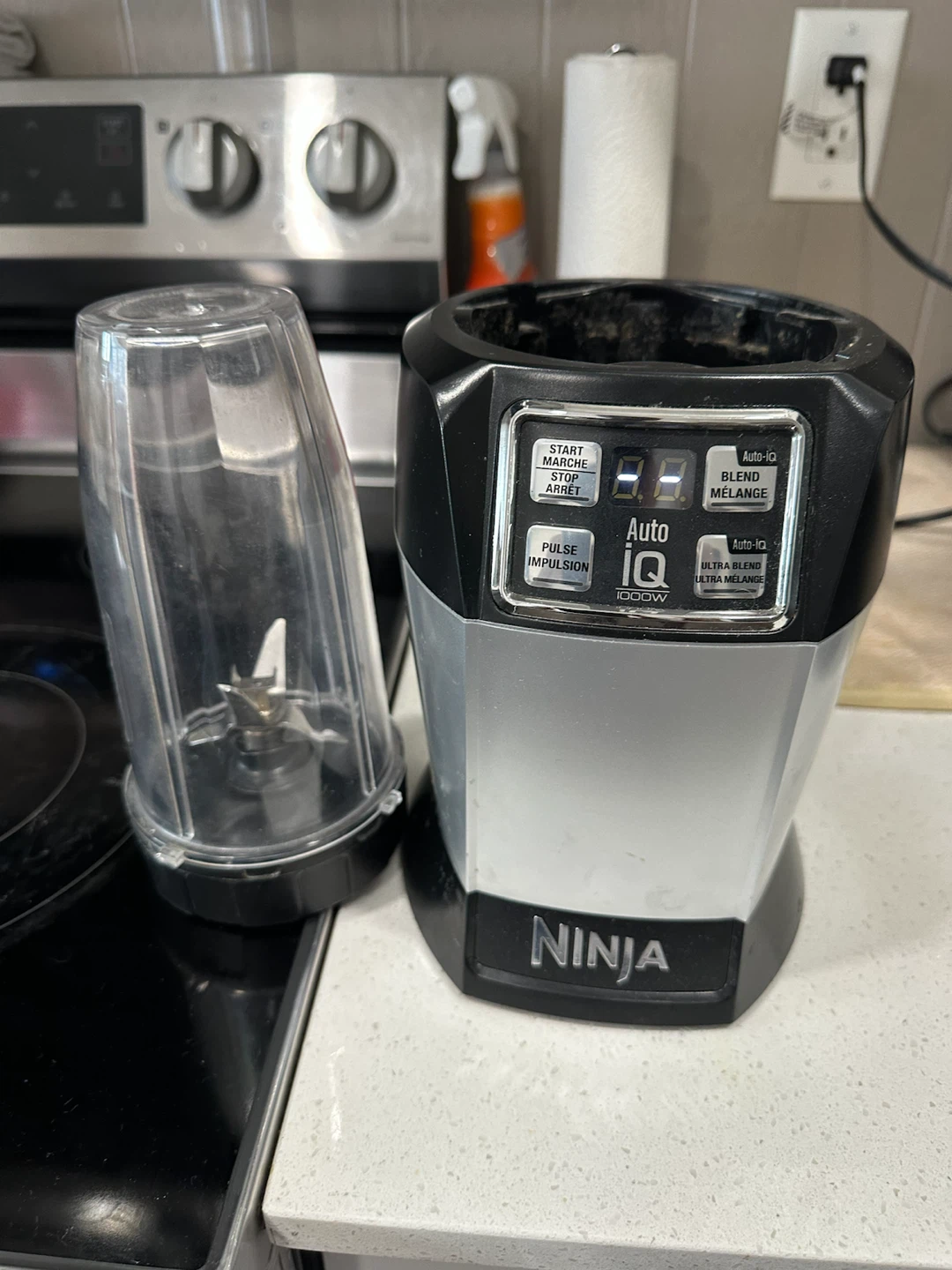 Ninja Auto-iQ 1000W Blender - photo 2