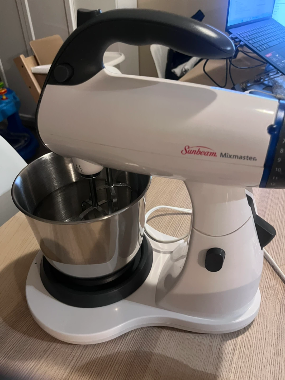 Sunbeam Mixmaster Stand Mixer
