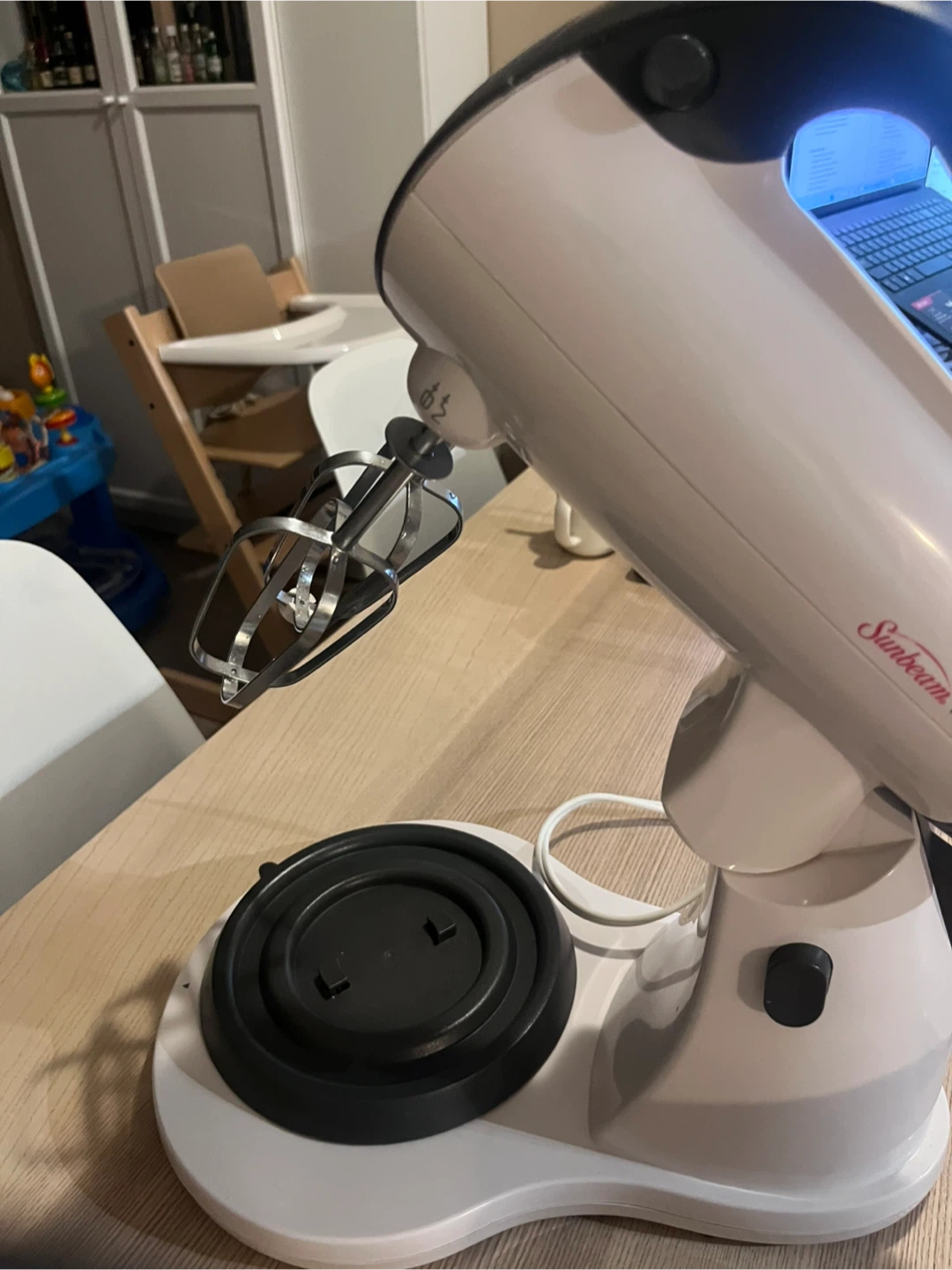 Sunbeam Mixmaster Stand Mixer - photo 2