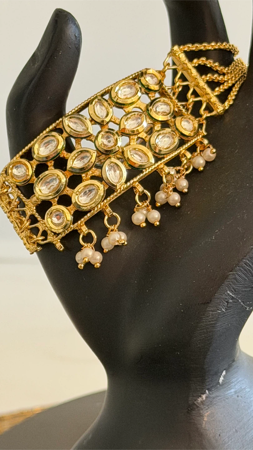Gold Tone kundan Bracelet with Clear Stones - photo 2