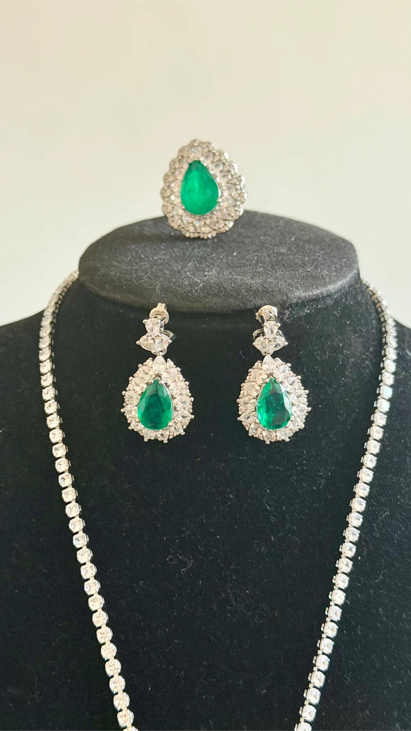 Emerald and CZ  Necklace Set - photo 2