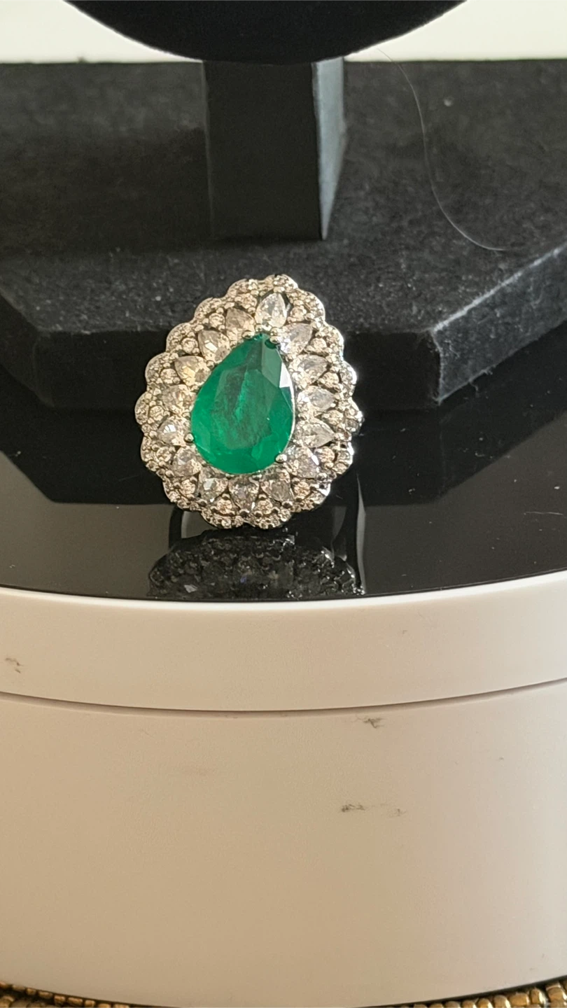 Emerald and CZ  Necklace Set - photo 4