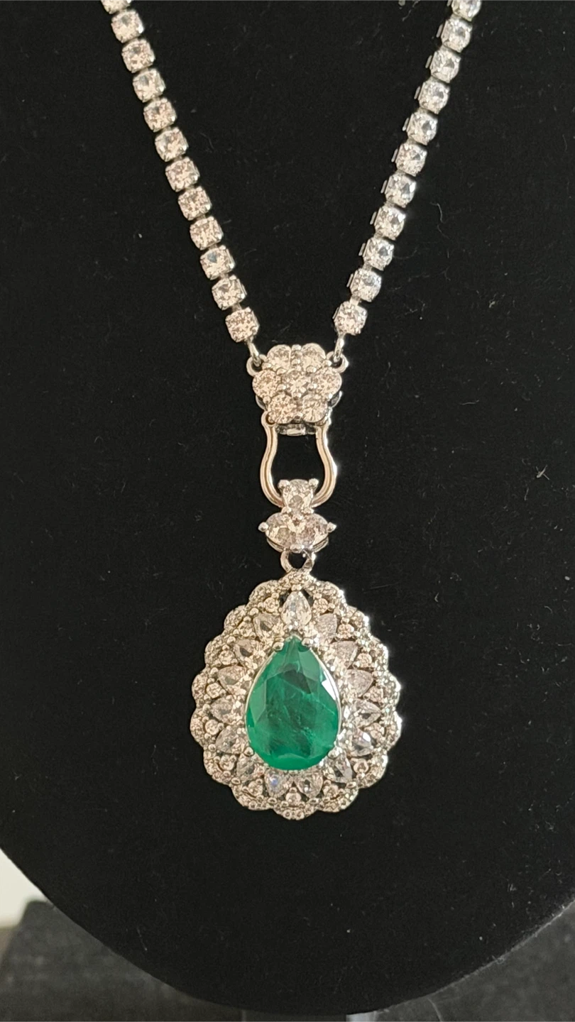 Emerald and CZ  Necklace Set - photo 5